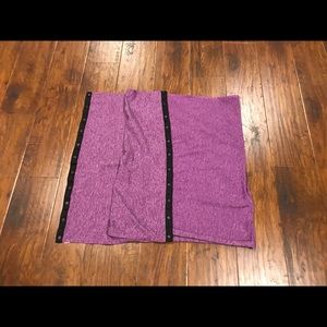 Lululemon infinity scarf